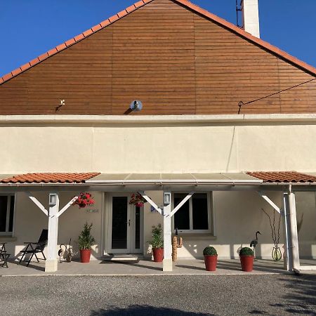Chai Saint Jean Camelia Piscine Et Spa Exterior photo